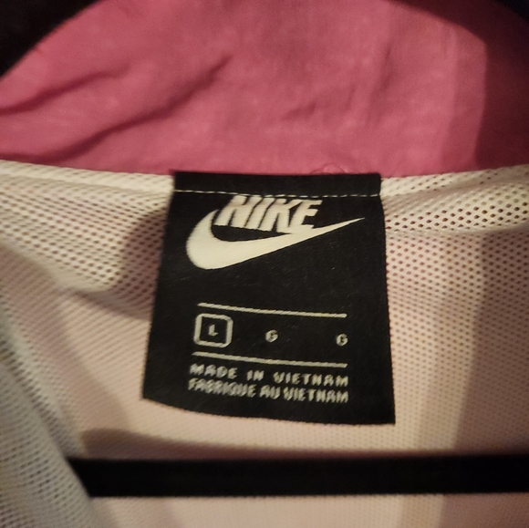 Used Nike Oversized Large Womens Windbreaker - Picture 4 of 4